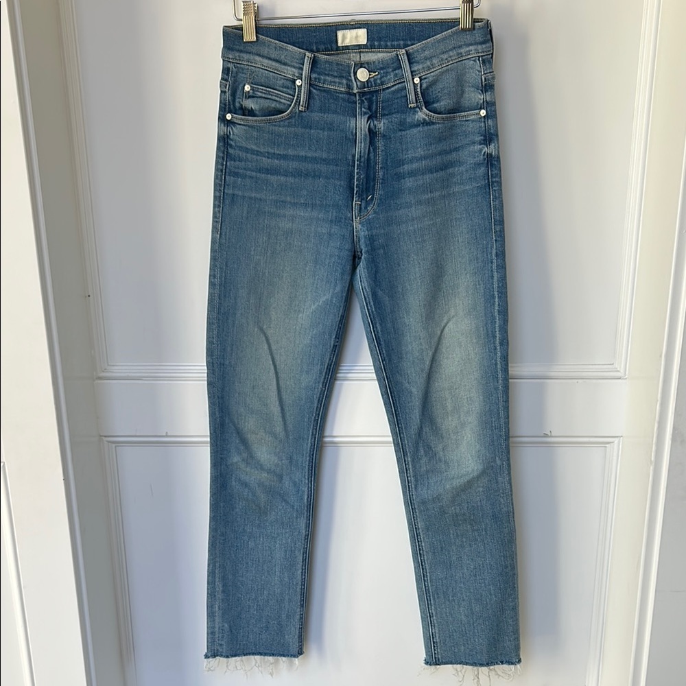 MOTHER The Mid-Rise Dazzler Crop Fray Jeans Blowing Kisses Womens Size 27 - Picture 2 of 15